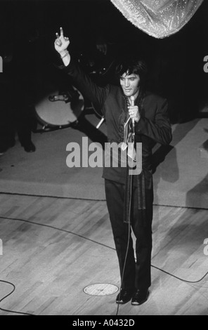 Elvis Presley in concerto International Hotel Las Vegas 31 Luglio 1969 Foto Stock