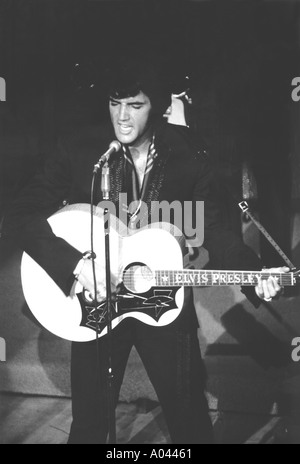 Elvis Presley in concerto International hotel Las Vegas 31 Luglio 1969 Foto Stock