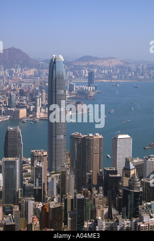 Dh IFC blocco ufficio torre del distretto centrale di HONG KONG edificio grattacielo lungomare porto ifc cityscape vista città dal picco Foto Stock