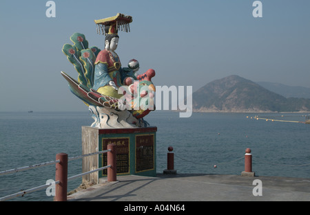 Dh Kuan Yin statua REPULSE BAY HONG KONG cinese piastrella Mosaico statua taoismo tao divinità cina Foto Stock