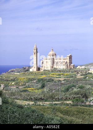 Dh GHARB GOZO Ta Pinu chiesa villaggio cattolico basilica di malta Foto Stock