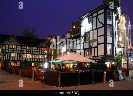 Del Sinclair Oyster Bar e il vecchio Wellington Inn, Manchester, Regno Unito Foto Stock