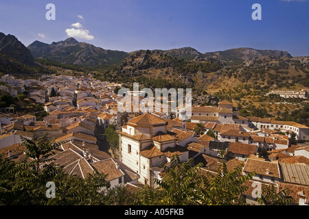 Spagna Andalusia pueblo blanco Grazalema Foto Stock