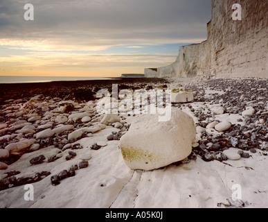 Tramonto a le Sette Sorelle, Birling Gap in East Sussex Foto Stock