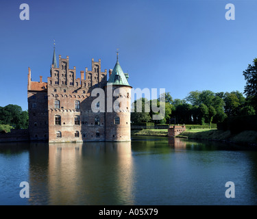 DK - FUNEN: il castello di Egeskov Foto Stock