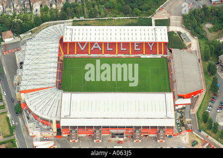 Vista aerea di Charlton Athletic Football Club di Londra, conosciuta anche come la Valle ed è casa di Addicks o Valliants Foto Stock