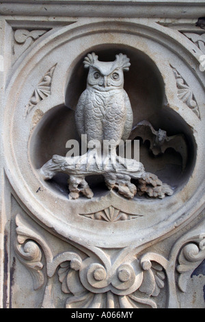 Roundels scolpito sulla terrazza, al Central Park di New York Foto Stock