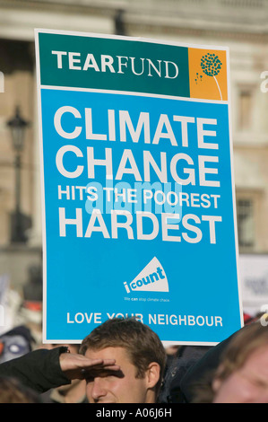 Banner al mio conteggio, il cambiamento climatico nel rally di Trafalgar Square, London, Regno Unito Foto Stock