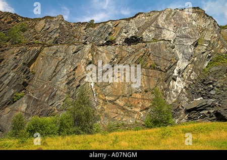 Roccia a Ballachulish cava di ardesia, Scozia. Foto Stock