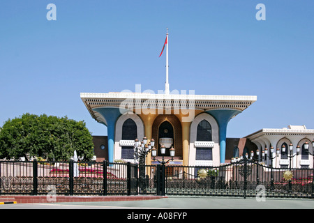 Sultanspalast in Muscat Oman Muscat Palazzo del Governo di Sultan Qaboos Qasr al Misutsu Foto Stock
