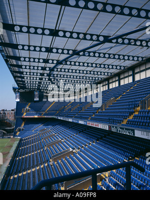 A nord di stand, Chelsea Football Stadium, Stamford Bridge, Londra. 10.000 posti di livello due stadium. Architetto: HOK Sport Foto Stock