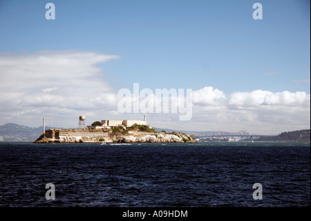 Isola di Alcatraz si trova nel centro della Baia di San Francisco. Foto Stock