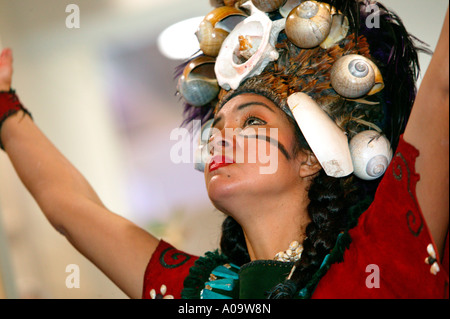 Messico Frau in Landestracht, Aztek danze indiane ritratto di donna Foto Stock