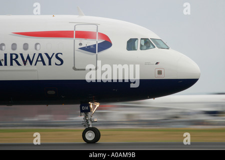 British Airways Mediterraneo British Airways Airbus A320 232 G-MEDH a Londra Heathrow Inghilterra REGNO UNITO Foto Stock