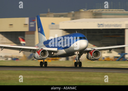 BMI British Midland Airbus A319 131 London Heathrow UK Foto Stock