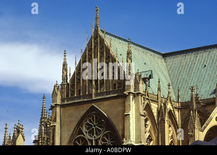 La facciata della cattedrale gotica di St. Etienne. Metz Lorraine Francia. Foto Stock