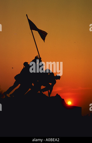 Iwo Jima marine memorial a Washington DC con sunrise Foto Stock