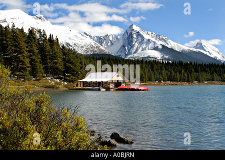 Casa in barca presso il Lago Maligne 11 Foto Stock