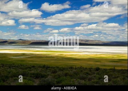 Il lago di Abert con nuvole di Oregon Foto Stock