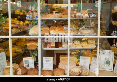 *Bakers Vetrina Ludlow Shropshire Inghilterra Foto Stock