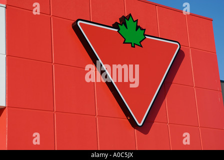 Immagine stock della Canadian Tire logo in Ontario meridionale Foto Stock