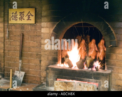 Quanjude, arrosti di anatra alla pechinese ristorante a Pechino. Foto Stock