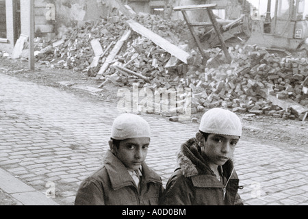 Islamic bambini musulmani in Lancashire in Inghilterra in Gran Bretagna nel Regno Unito Regno Unito. Foto Stock