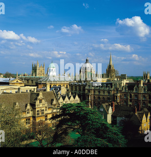 Le guglie del centro di Oxford dal Trinity College Tower Foto Stock