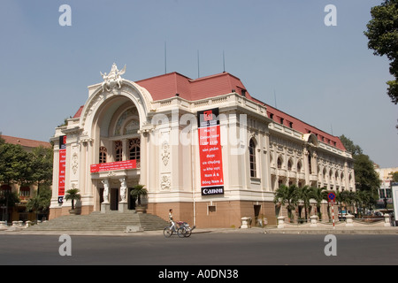 Vietnam Ho Chi Minh City Saigon divertimento cultura Teatro Comunale Foto Stock