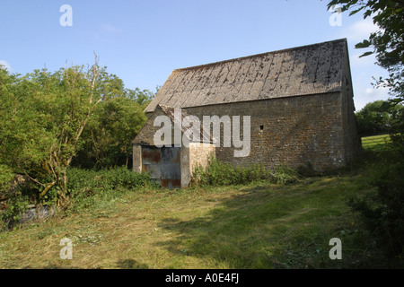 Fienile ridondante per la possibile conversione residenziale Foto Stock