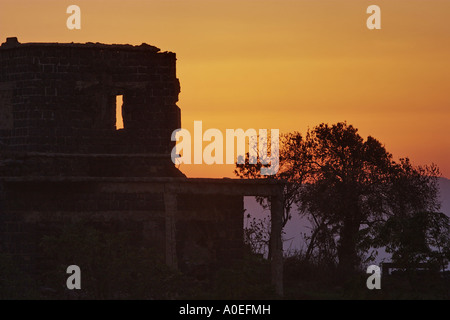 Israele Golan rimane di un vecchio esercito siriano camp dal pre guerra dei sei giorni 1967 Foto Stock