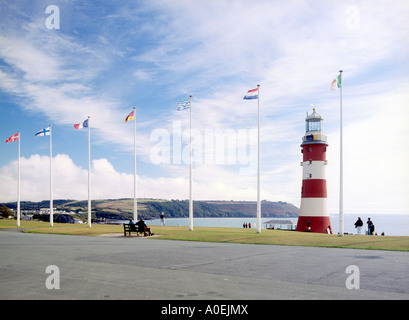 Smeatons Tower il terzo faro di Eddystone ora sorge su la zappa nella città navale di Plymouth in Devon Southwest England Foto Stock