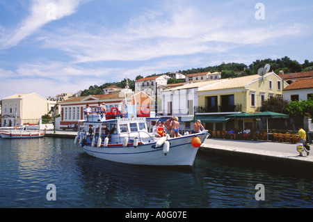 Porto di Gaios isola del Mar Ionio Paxos grecia Foto Stock