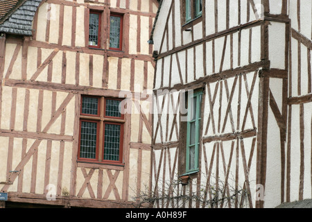 Case con travi di legno a Provins Ile de France Foto Stock