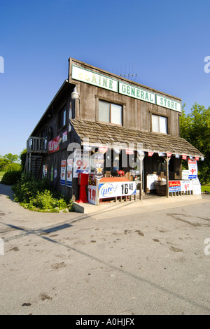 Piccolo 1920s General store su uno dei backroads nel Michigan. Foto Stock