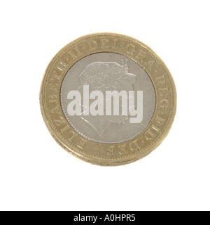 Un britannico due pound coin preso contro uno sfondo bianco Foto Stock