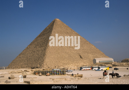 La grande piramide di Cheope Giza Cairo Egitto Foto Stock