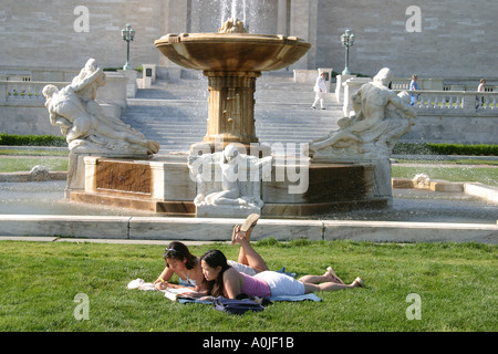 Cleveland Ohio,University Circle,Museum of Art,mostra collezione mostra vendita promuovere,istruzione,storia,dipinti,sculture,scultura Gar Foto Stock