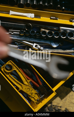 Automobile Association riparazione motore mans toolbox Foto Stock
