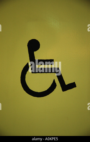 Segno internazionale per disabili Toilette dsca 0094 Foto Stock