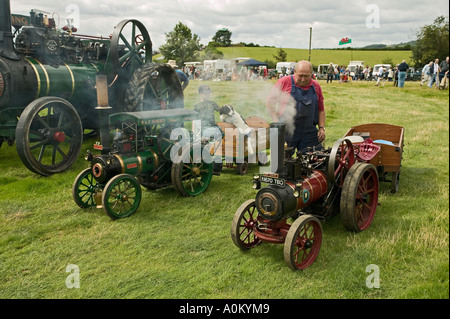 Miniatura i motori a trazione a vapore Foto Stock