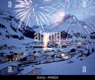 A - Vorarlberg: nuovo anno le celebrazioni a Lech am Arlberg su Foto Stock