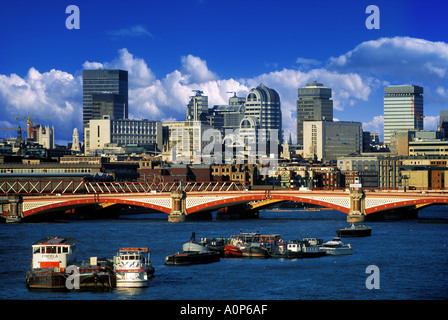 La città di Londra e al Fiume Tamigi Foto Stock