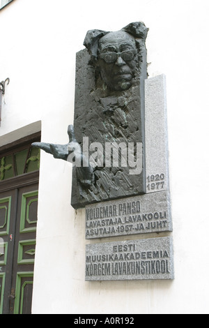 Voldemar Panso Memorial nella città vecchia di Tallinn Estonia Foto Stock