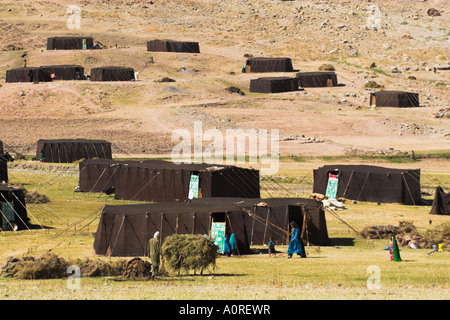 Aimaq campo nomadi Pal Kotal ho Guk tra Chakhcharan e marmellata Afghanistan Asia Foto Stock