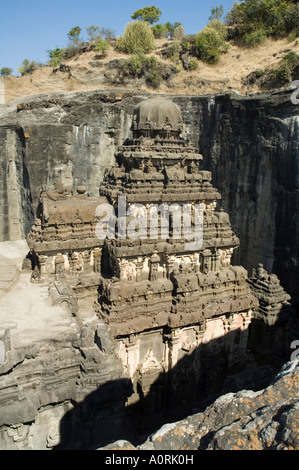 Le Grotte di Ellora templi tagliato nella roccia solida UNESCO World Heritage Site nei pressi di Aurangabad Maharashtra India Asia Foto Stock