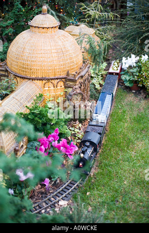 NY Giardini Botanici annuale di Natale mostra del treno Foto Stock