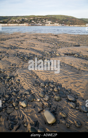 Guardando a nord oltre il Afon Dyfi o fiume Dovey estuario verso Aberdyfi da Ceredigion mid Wales UK Foto Stock