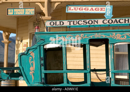 Il Grand Hotel Palace Saloon e diligenze a Tucson Studios Foto Stock