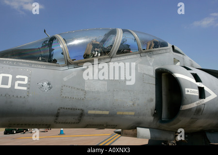 Cockpit del Corpo della Marina degli Stati Uniti McDonnell Douglas AV 8 B Harrier RIAT 2005 RAF Fairford Gloucestershire England Regno Unito Foto Stock